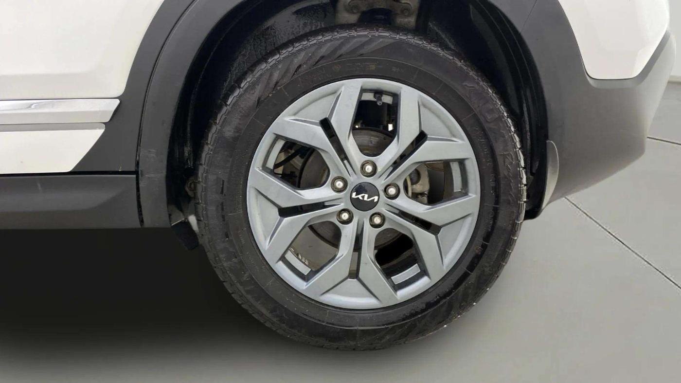 2023 KIA SELTOS  HTX 1.5 PETROL MT, Petrol, Manual, 48,050 km, Left Rear Wheel