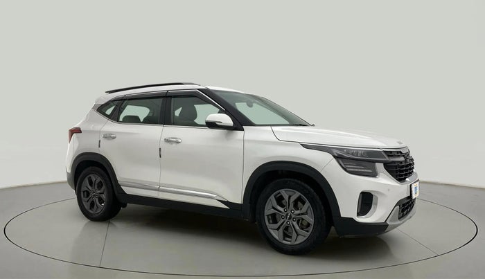 2023 KIA SELTOS  HTX 1.5 PETROL MT, Petrol, Manual, 47,988 km, Right Front Diagonal