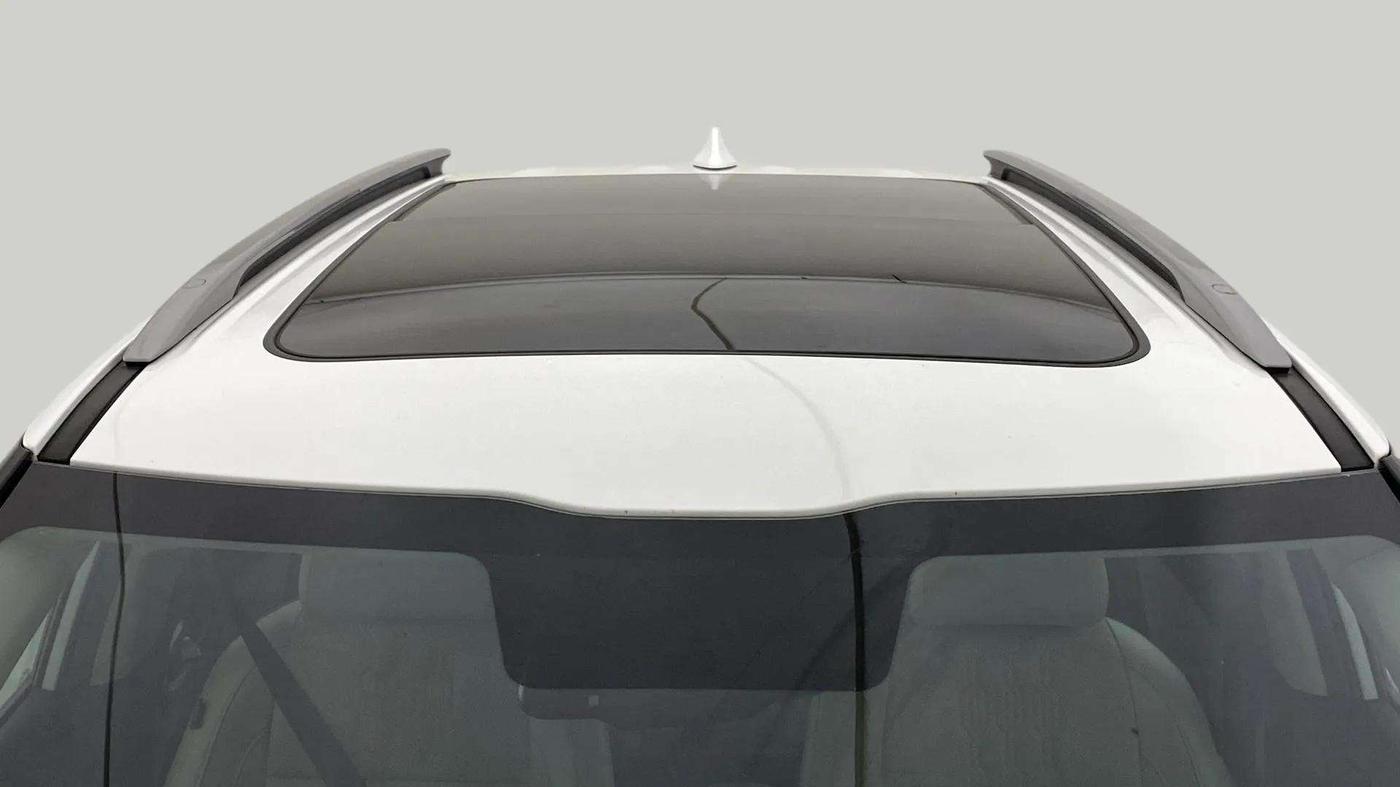 2023 KIA SELTOS  HTX 1.5 PETROL MT, Petrol, Manual, 48,050 km, Moonroof/ Sunroof