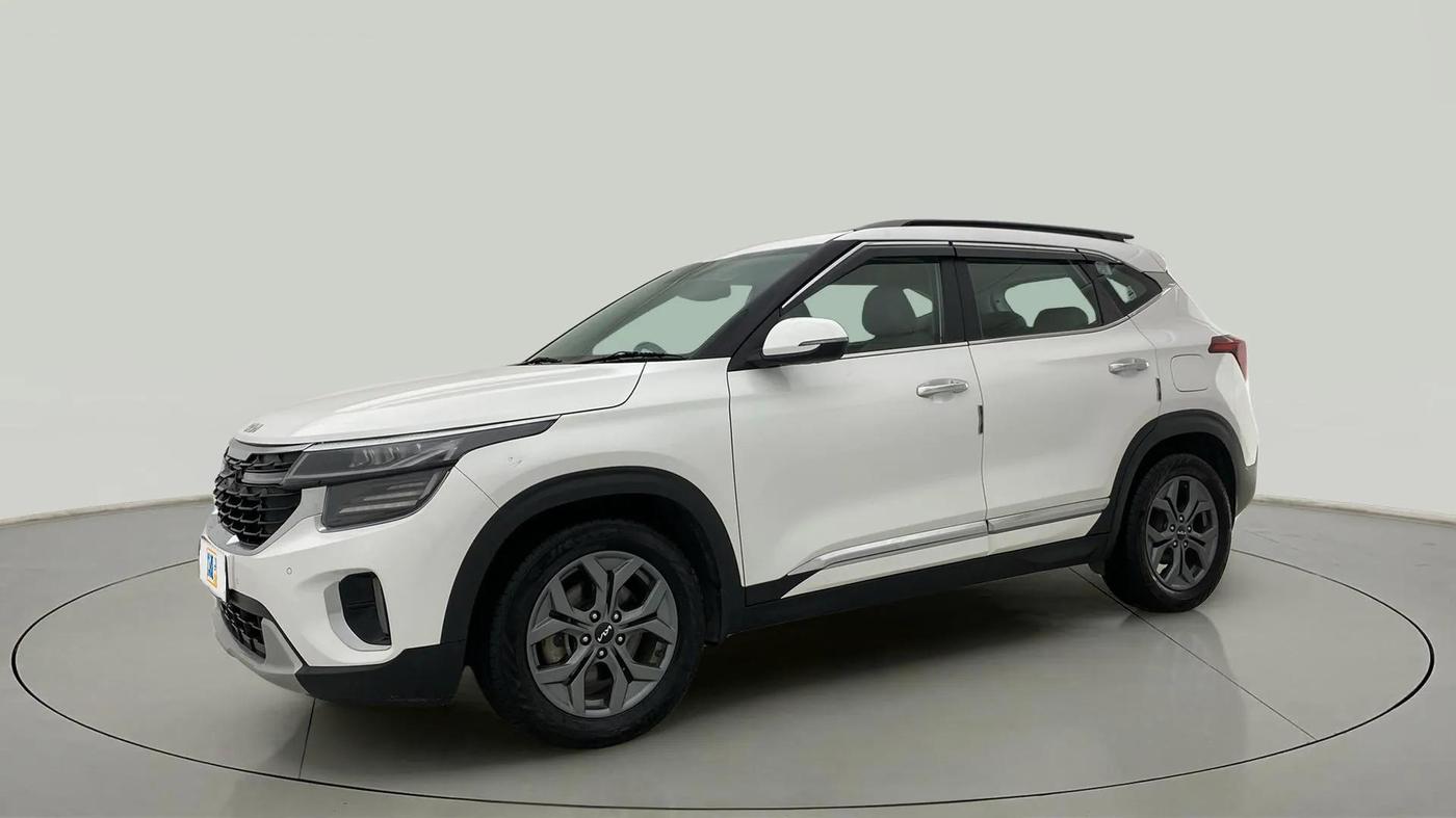 2023 KIA SELTOS  HTX 1.5 PETROL MT, Petrol, Manual, 48,050 km, Left Front Diagonal