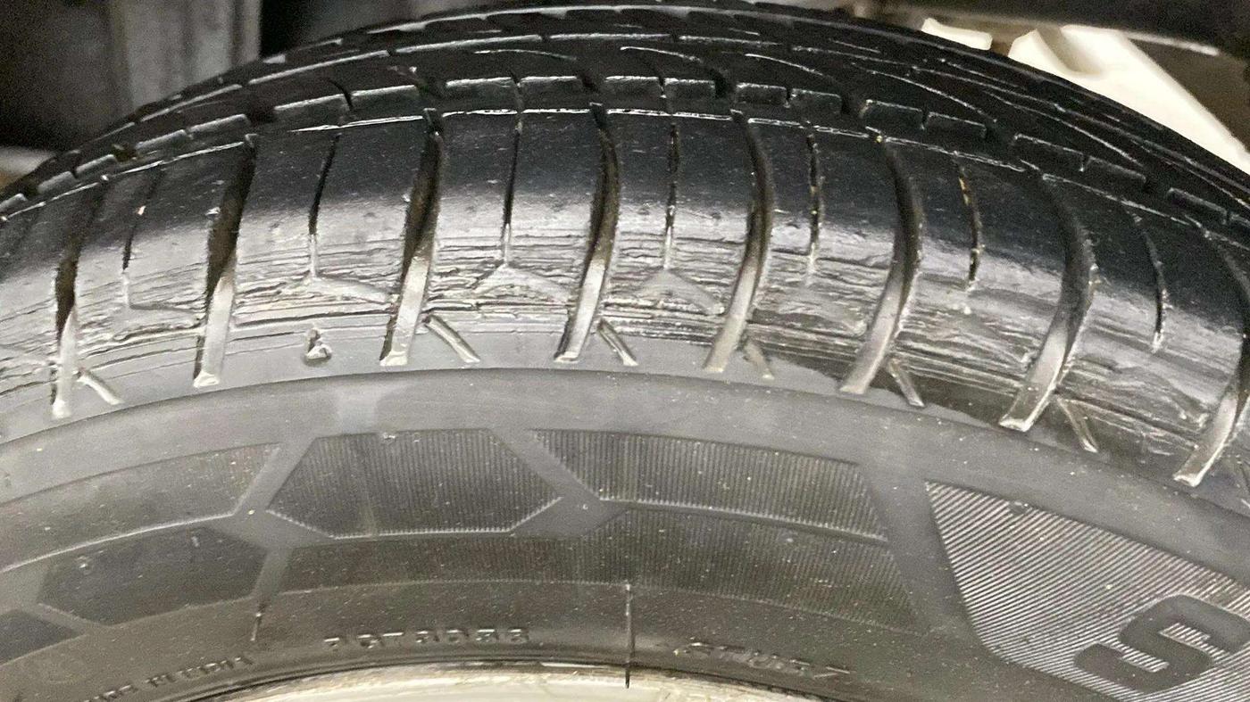 2019 Maruti Alto 800 LXI CNG, CNG, Manual, 63,863 km, Right Rear Tyre Tread