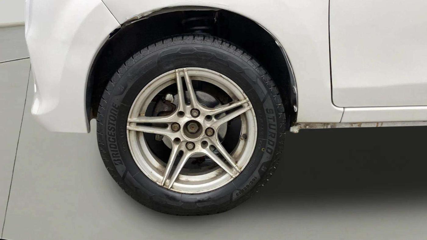 2019 Maruti Alto 800 LXI CNG, CNG, Manual, 63,863 km, Right Front Wheel