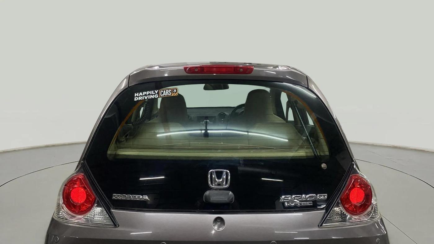 2015 Honda Brio VX AT, Petrol, Automatic, 14,542 km, Rear Windshield