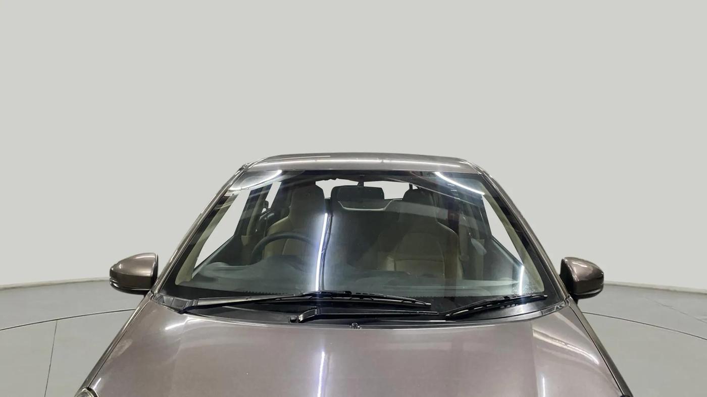 2015 Honda Brio VX AT, Petrol, Automatic, 14,542 km, Front Windshield