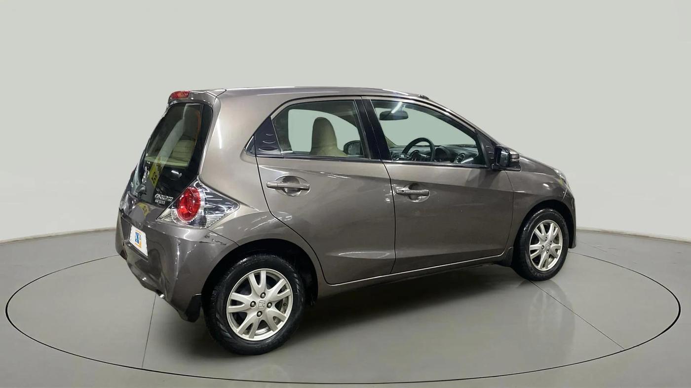 2015 Honda Brio VX AT, Petrol, Automatic, 14,542 km, Right Back Diagonal