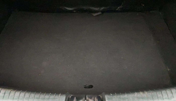 2017 Hyundai Grand i10 ASTA 1.2 KAPPA VTVT, Petrol, Manual, 64,136 km, Boot Open Zoomed View
