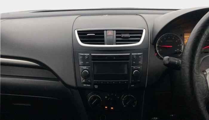 2016 Maruti Swift VXI, Petrol, Manual, 69,873 km, Air Conditioner