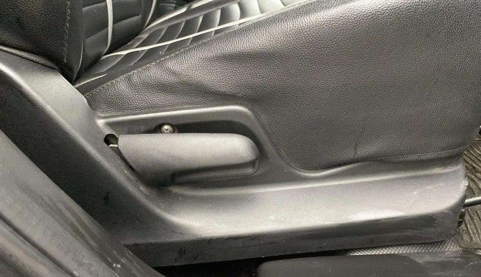 2016 Maruti Swift VXI, Petrol, Manual, 69,873 km, Driver Side Adjustment Panel