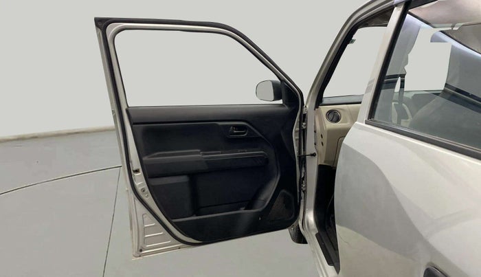 2022 Maruti New Wagon-R LXI 1.0, Petrol, Manual, 26,619 km, LHS Front Door