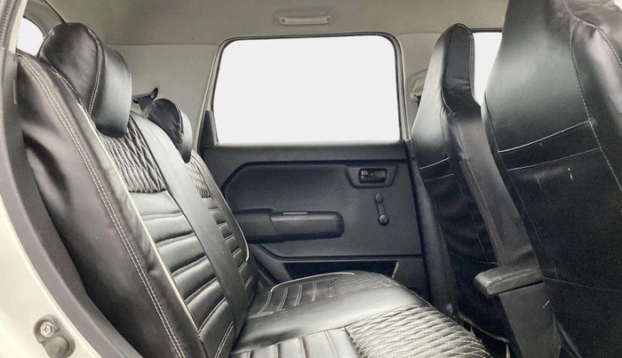 2022 Maruti New Wagon-R LXI 1.0, Petrol, Manual, 26,619 km, Right Side Rear Door Cabin
