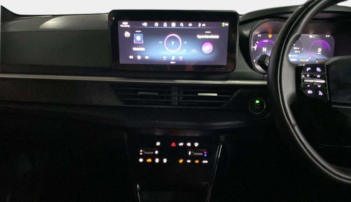 2024 Tata NEXON Fearless 1.2 Revotron 7DCA Dark Edition, Petrol, Automatic, 15,938 km, Air Conditioner