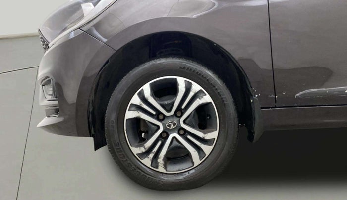 2023 Tata Tiago XT CNG, CNG, Manual, 35,389 km, Left Front Wheel