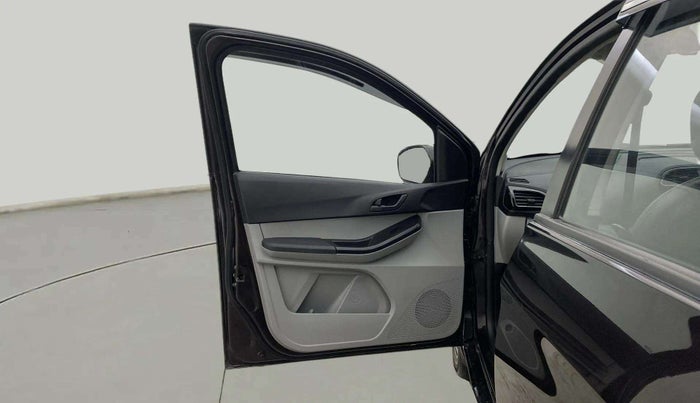2023 Tata Tiago XT CNG, CNG, Manual, 35,389 km, LHS Front Door