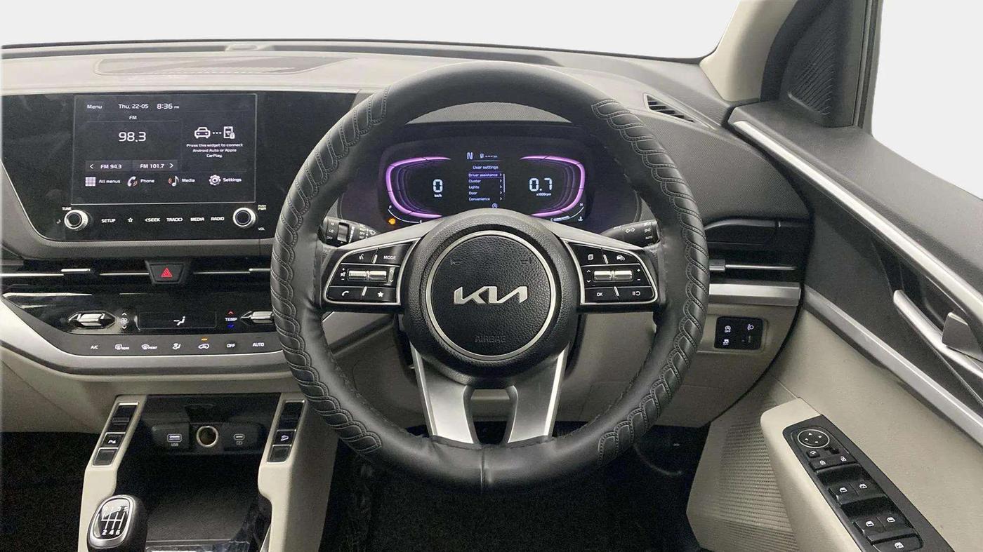 2024 KIA CARENS  PRESTIGE 1.5 TURBO PETROL IMT 7 STR , Petrol, Manual, 18,896 km, Steering Wheel Close Up