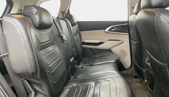 2024 KIA CARENS  PRESTIGE 1.5 TURBO PETROL IMT 7 STR , Petrol, Manual, 18,796 km, Right Side Rear Door Cabin