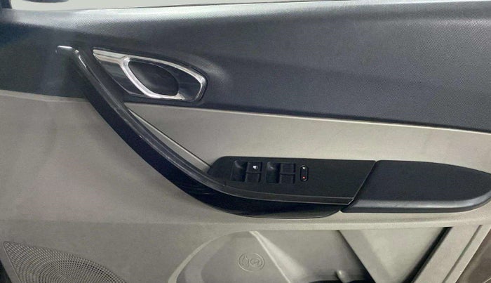 2019 Tata Tiago XZA PETROL, Petrol, Automatic, 32,833 km, Driver Side Door Panels Control