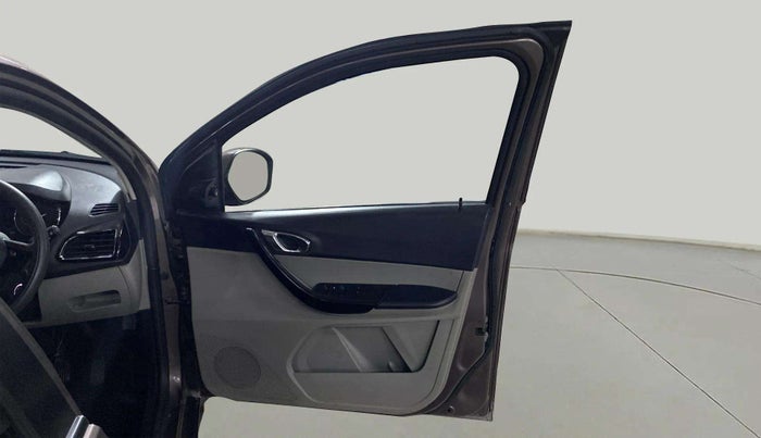 2019 Tata Tiago XZA PETROL, Petrol, Automatic, 32,833 km, RHS Front Door