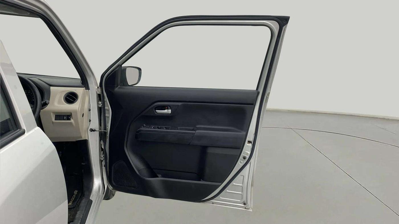 2022 Maruti New Wagon-R VXI 1.0, Petrol, Manual, 24,584 km, RHS Front Door