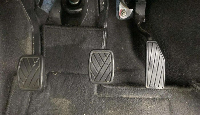 2022 Maruti New Wagon-R VXI 1.0, Petrol, Manual, 24,085 km, Pedals