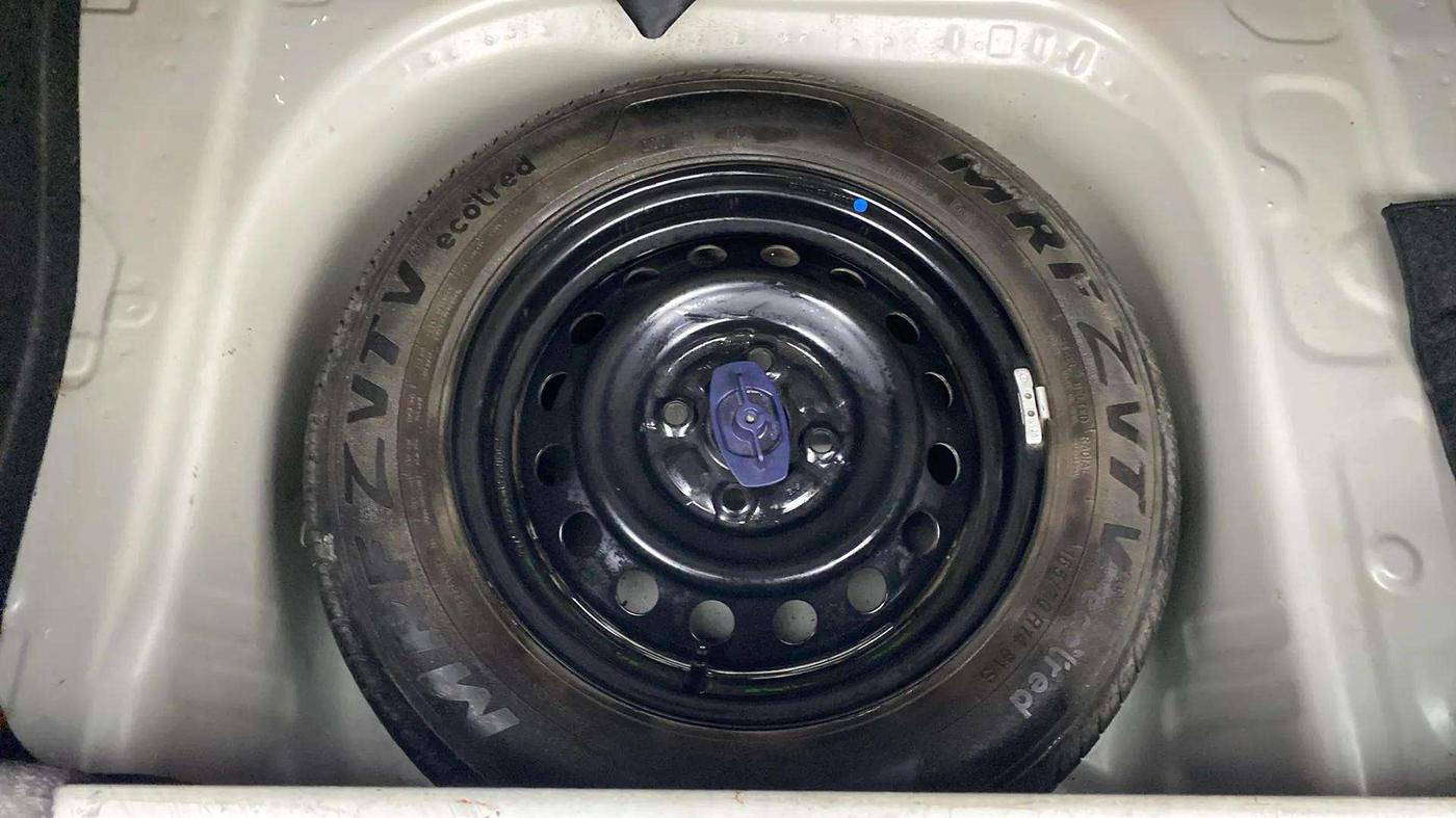2022 Maruti New Wagon-R VXI 1.0, Petrol, Manual, 24,584 km, Spare Tyre