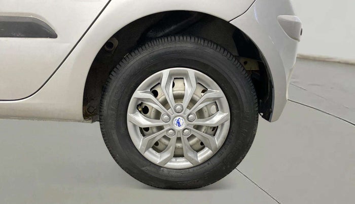 2014 Hyundai i10 MAGNA 1.1, Petrol, Manual, 20,687 km, Left Rear Wheel