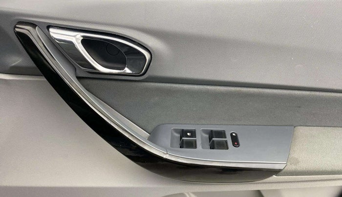 2020 Tata TIGOR XZA PLUS PETROL, Petrol, Automatic, 18,520 km, Driver Side Door Panels Control