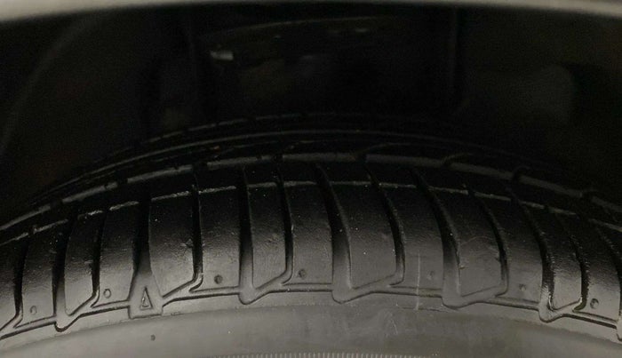 2020 Tata TIGOR XZA PLUS PETROL, Petrol, Automatic, 18,520 km, Right Front Tyre Tread