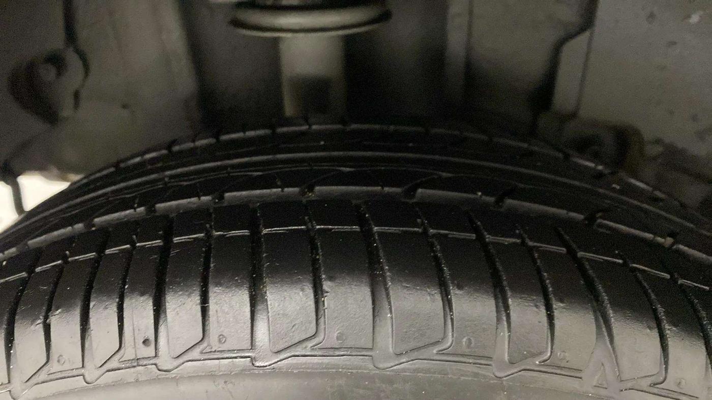 2020 Tata TIGOR XZA PLUS PETROL, Petrol, Automatic, 18,520 km, Right Rear Tyre Tread