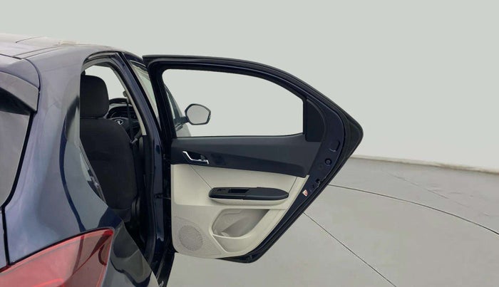 2022 Tata Tiago XZ PLUS PETROL, Petrol, Manual, 30,230 km, RHS Rear Door