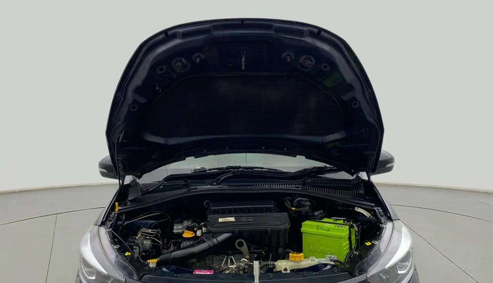 2022 Tata Tiago XZ PLUS PETROL, Petrol, Manual, 30,230 km, Open Bonet