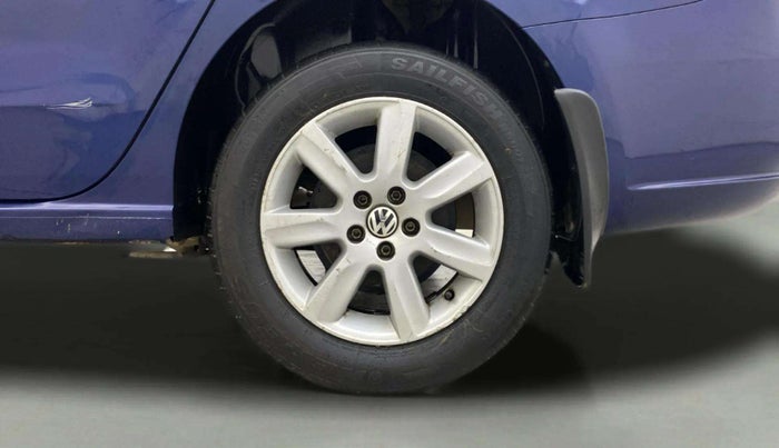 2014 Volkswagen Vento COMFORTLINE DIESEL 1.6, Diesel, Manual, 64,907 km, Left Rear Wheel