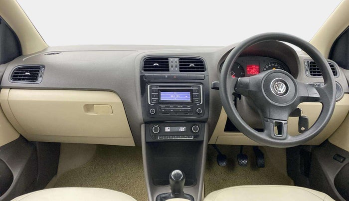 2014 Volkswagen Vento COMFORTLINE DIESEL 1.6, Diesel, Manual, 64,907 km, Dashboard