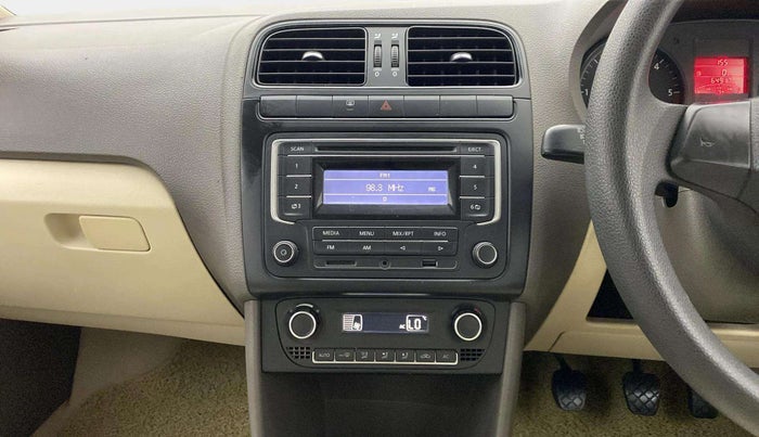 2014 Volkswagen Vento COMFORTLINE DIESEL 1.6, Diesel, Manual, 64,907 km, Air Conditioner