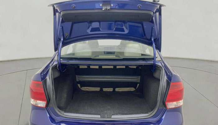 2014 Volkswagen Vento COMFORTLINE DIESEL 1.6, Diesel, Manual, 64,907 km, Boot Door Open