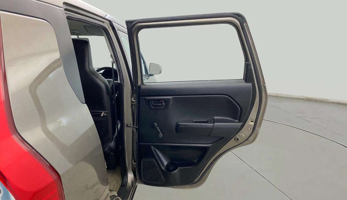 2022 Maruti New Wagon-R LXI CNG 1.0, CNG, Manual, 41,866 km, RHS Rear Door
