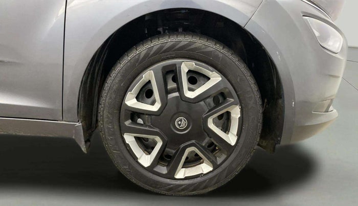 2021 Tata ALTROZ XT PETROL, Petrol, Manual, 73,360 km, Right Front Wheel