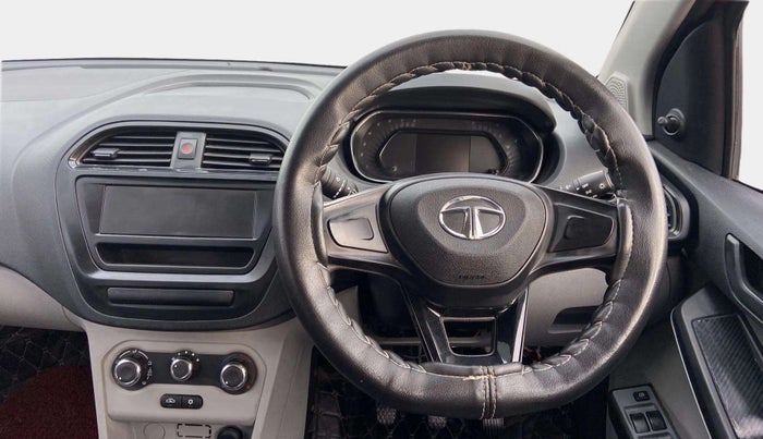 2022 Tata Tiago XE PETROL, Petrol, Manual, 25,488 km, Steering Wheel Close Up
