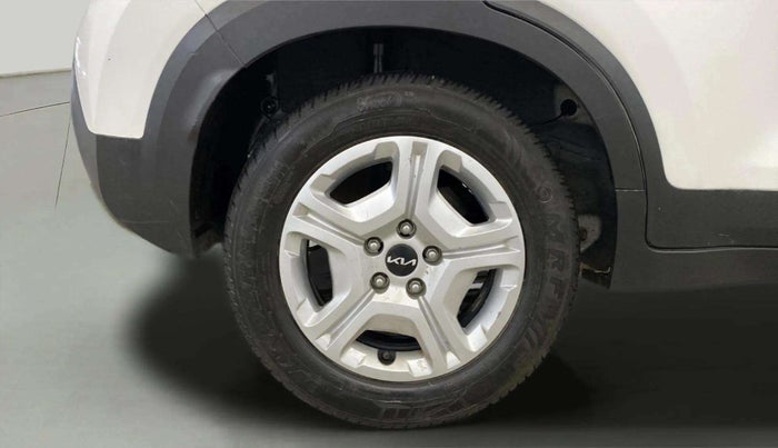 2023 KIA SONET HTK PLUS 1.2 PETROL MT, Petrol, Manual, 17,053 km, Right Rear Wheel