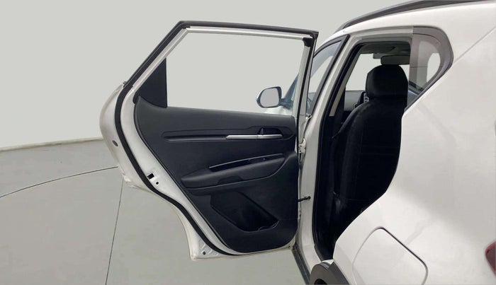 2023 KIA SONET HTK PLUS 1.2 PETROL MT, Petrol, Manual, 17,053 km, LHS Rear Door