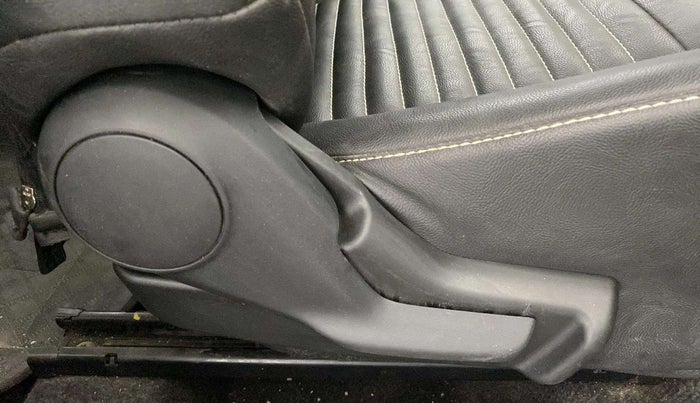 2018 Maruti Baleno DELTA PETROL 1.2, Petrol, Manual, 23,957 km, Driver Side Adjustment Panel