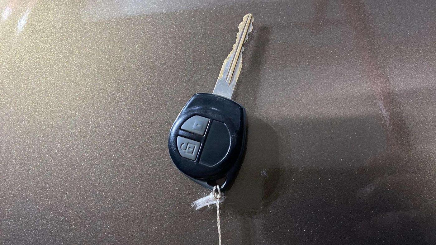 2013 Maruti Wagon R 1.0 VXI, Petrol, Manual, 87,459 km, Key Close Up