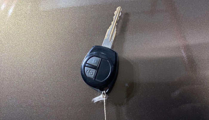2013 Maruti Wagon R 1.0 VXI, Petrol, Manual, 87,459 km, Key Close Up