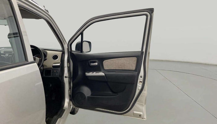 2016 Maruti Wagon R 1.0 VXI, Petrol, Manual, 43,505 km, RHS Front Door