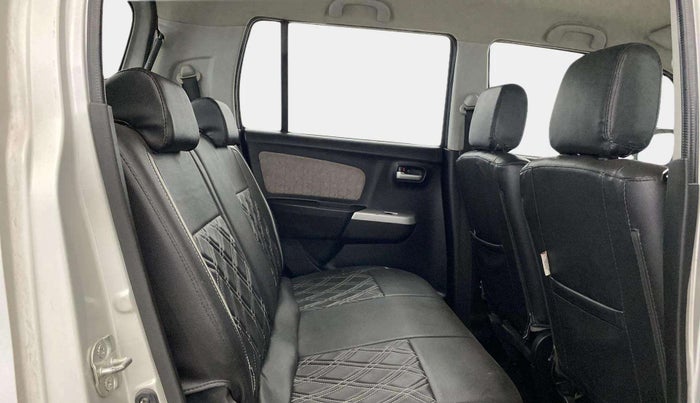 2016 Maruti Wagon R 1.0 VXI, Petrol, Manual, 43,505 km, Right Side Rear Door Cabin