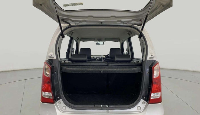 2016 Maruti Wagon R 1.0 VXI, Petrol, Manual, 43,505 km, Boot Inside