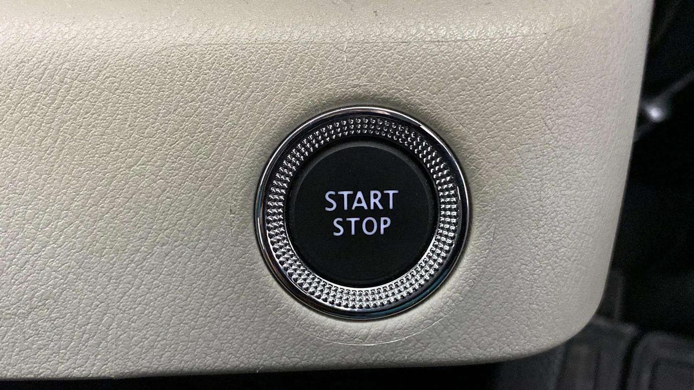 2024 Nissan MAGNITE XV AMT EZ Shift DT, Petrol, Automatic, 8,439 km, Keyless Start/ Stop Button