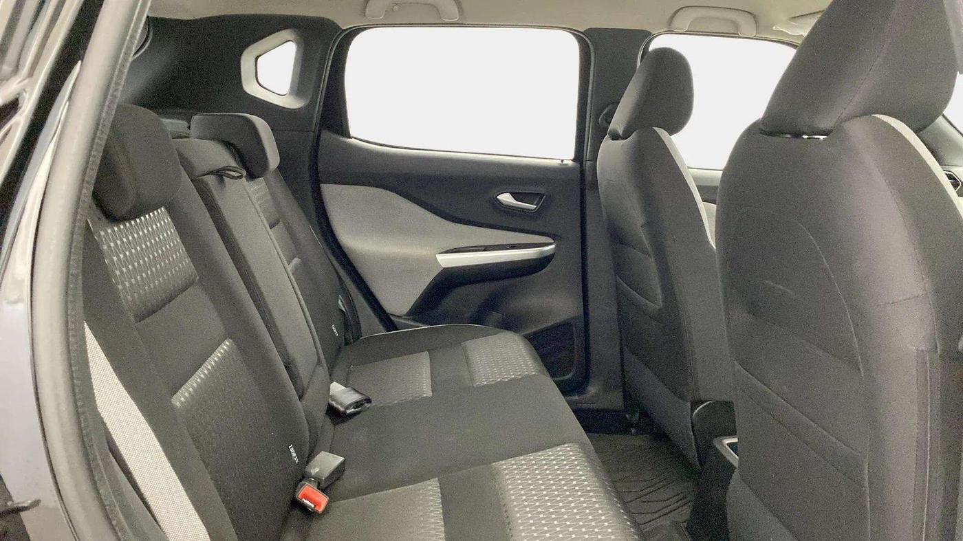 2024 Nissan MAGNITE XV AMT EZ Shift DT, Petrol, Automatic, 8,439 km, Right Side Rear Door Cabin