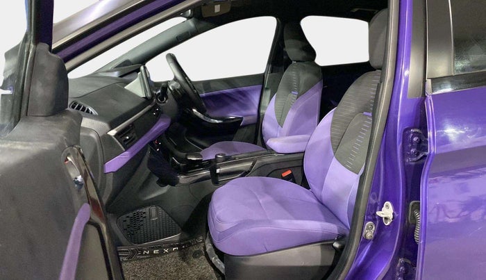 2023 Tata NEXON FEARLESS PURPLE 1.2 REVOTRON 7 DCA DT, Petrol, Automatic, 12,129 km, Right Side Front Door Cabin