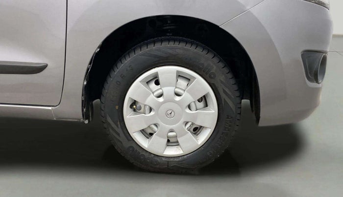 2017 Maruti Wagon R 1.0 LXI, Petrol, Manual, 29,463 km, Right Front Wheel