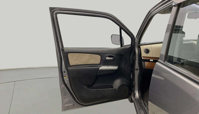 2017 Maruti Wagon R 1.0 LXI, Petrol, Manual, 29,463 km, LHS Front Door